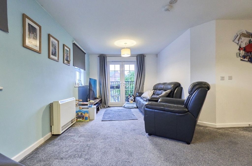 Property photo 2 of 25 Picture No. 31