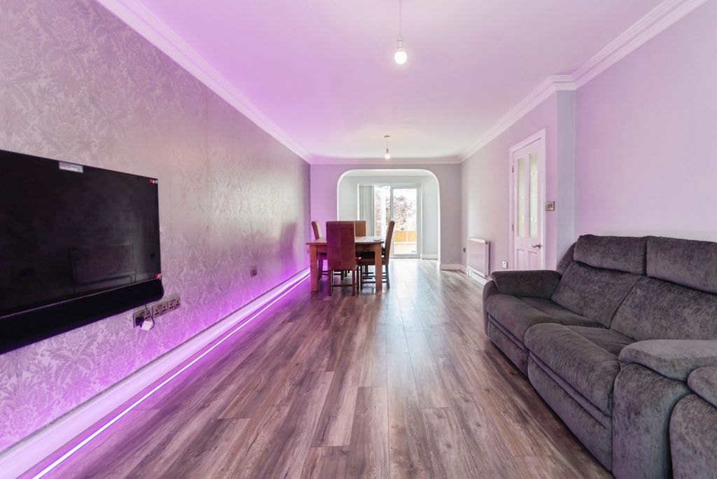 Property photo 2 of 17 Reception Room