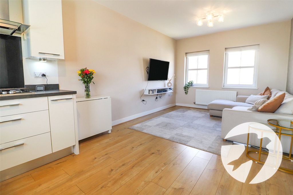 Property photo 1 of 18 Picture No. 16