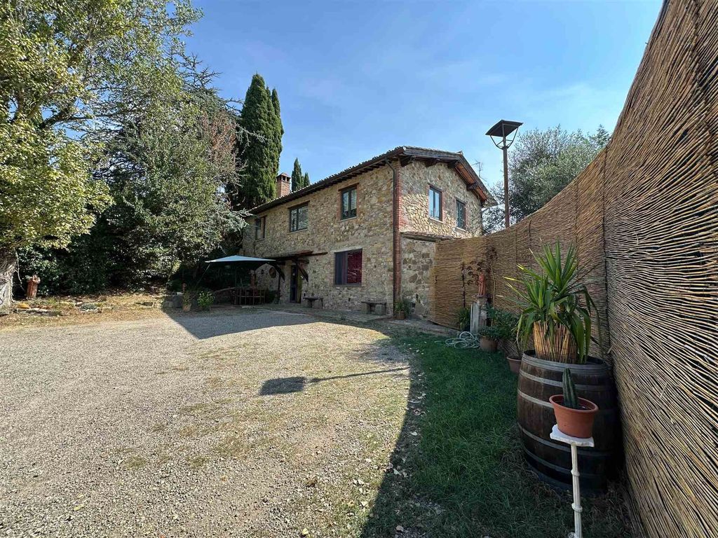 Property photo 2 of 30