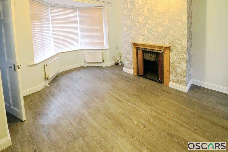 Property photo 2 of 7 Photo 5