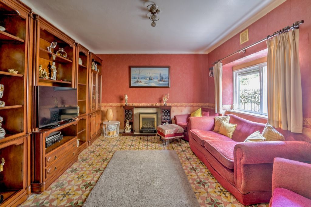 Property photo 3 of 24 <Alttext/>