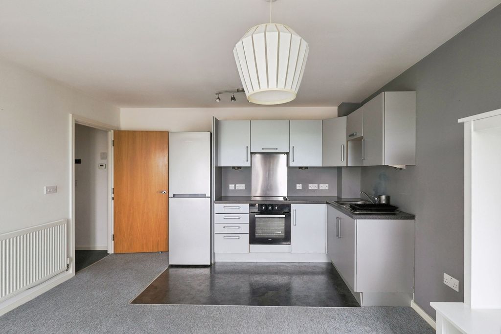 Property photo 2 of 20 Photo