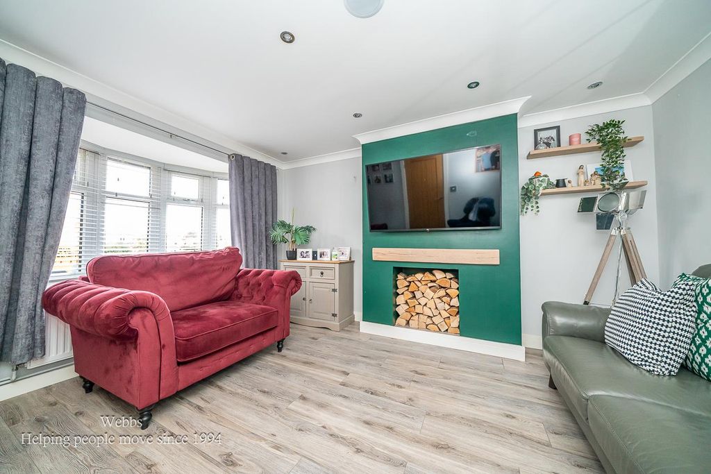 Property photo 2 of 35 Dsc03467.Jpg