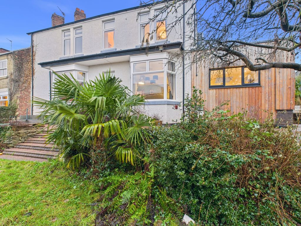 Property photo 1 of 15 External