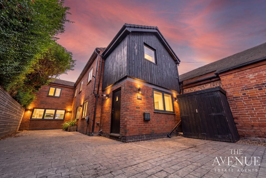 Property photo 2 of 57 5370103