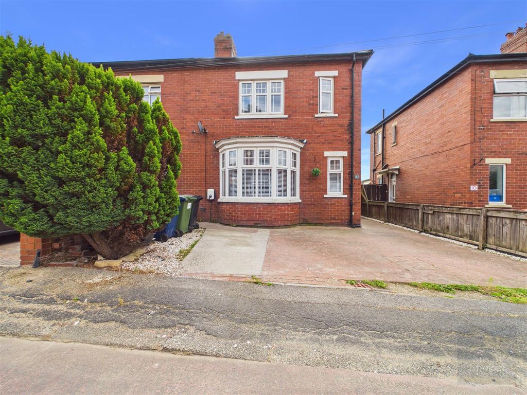 Property photo 1 of 16 Cam01858G0-Pr0313-Still021.Jpg