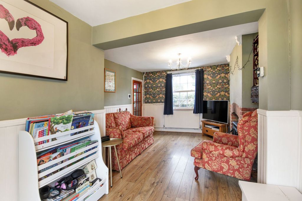 Property photo 3 of 16