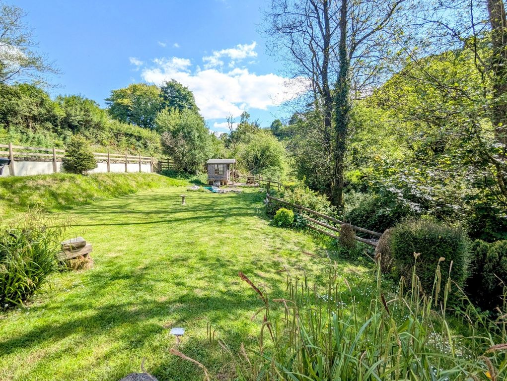 Property photo 3 of 25 Not Specified