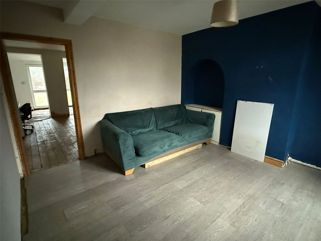 Property photo 1 of 6 Picture No. 13