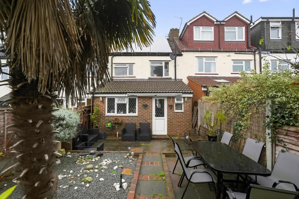 Property photo 3 of 17