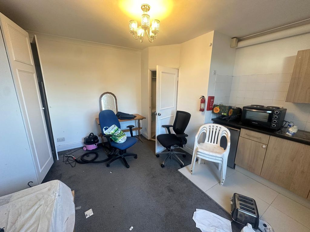 Property photo 2 of 7 Whatsapp Image 2026-01-09 At 2.28.44 Pm (3)