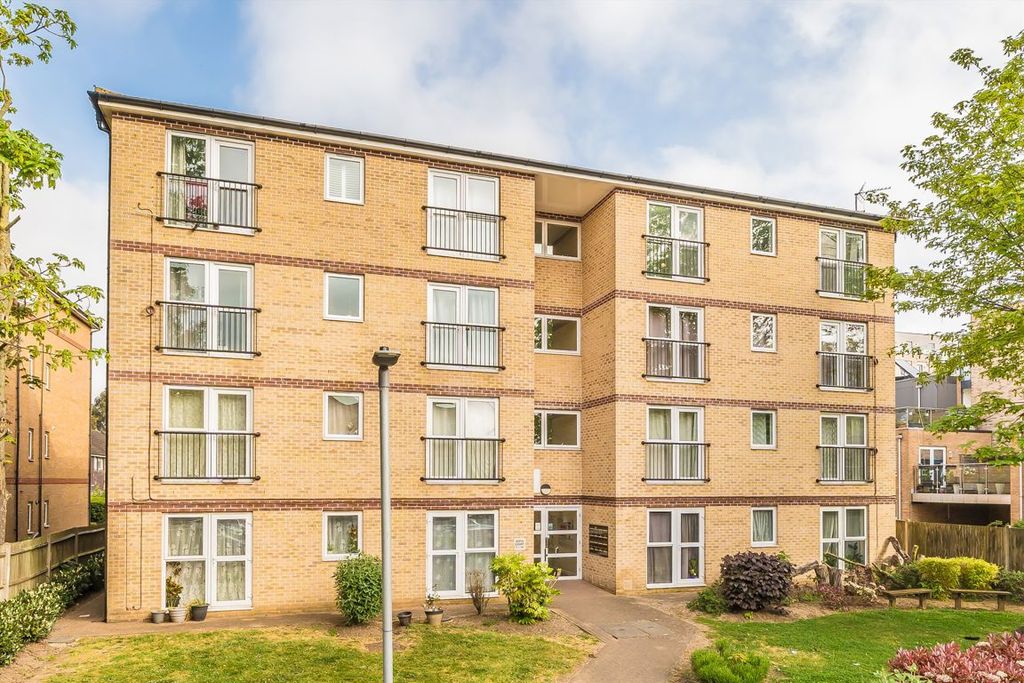 Property photo 1 of 5