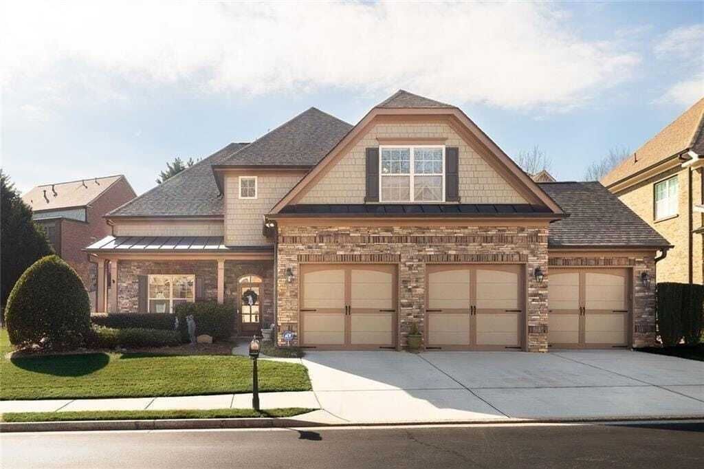 Property photo 1 of 31