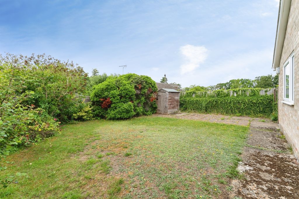 Property photo 2 of 12