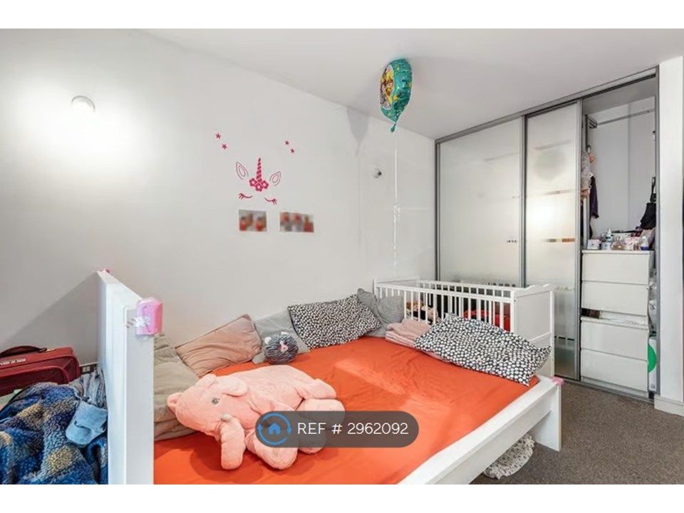 Property photo 2 of 3