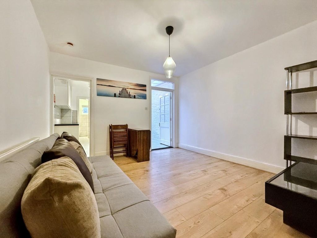 Property photo 3 of 12 Img_0605.Jpg