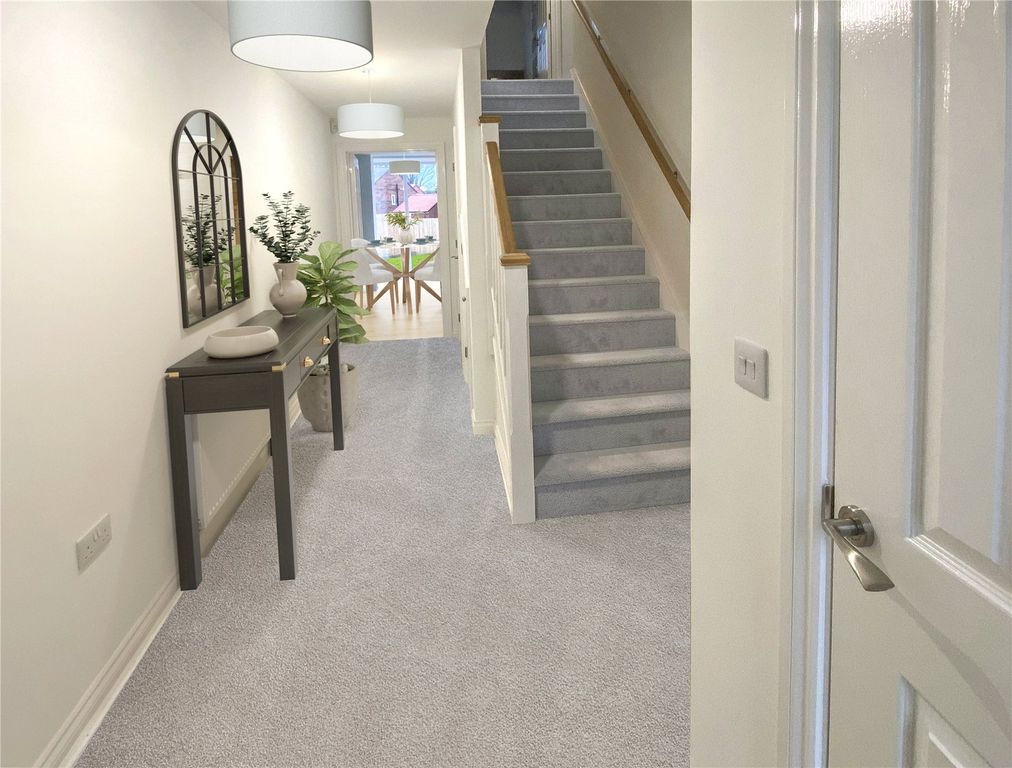 Property photo 3 of 17 Hallway