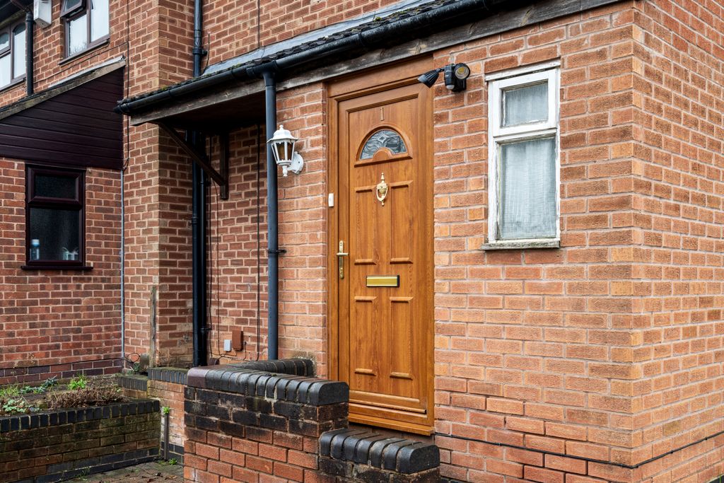 Property photo 2 of 22