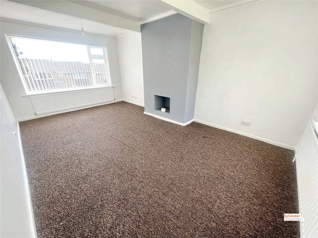 Property photo 3 of 18 Picture No. 21