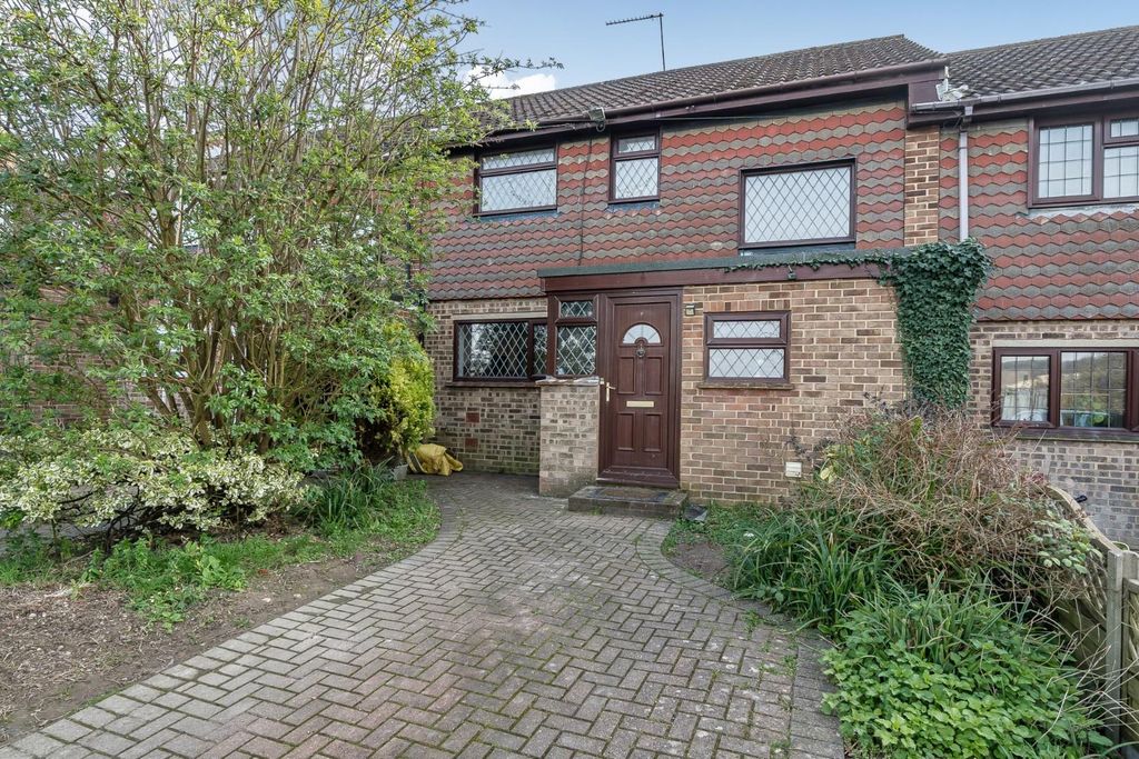 Property photo 2 of 18 1410718-16-69Bd72Da0c188.Jpg