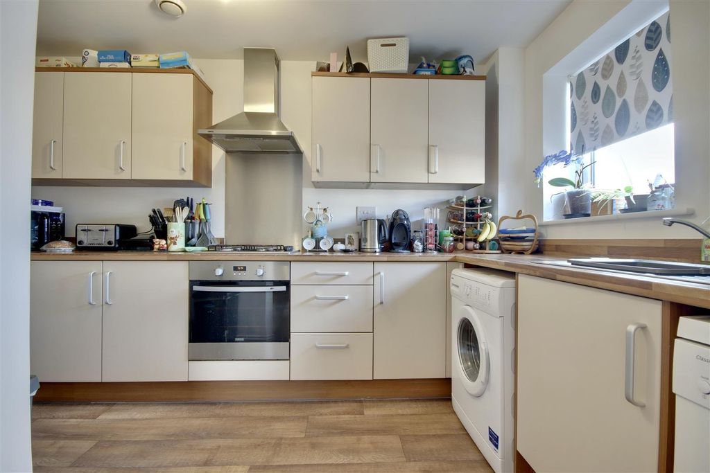 Property photo 2 of 10 Emdqfoimkukrhkuoufhjsa.Jpg
