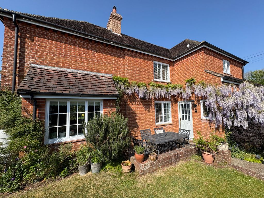Property photo 3 of 22 Picture No. 77