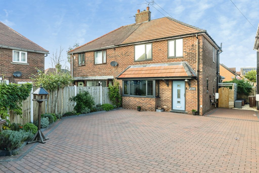 Property photo 1 of 24