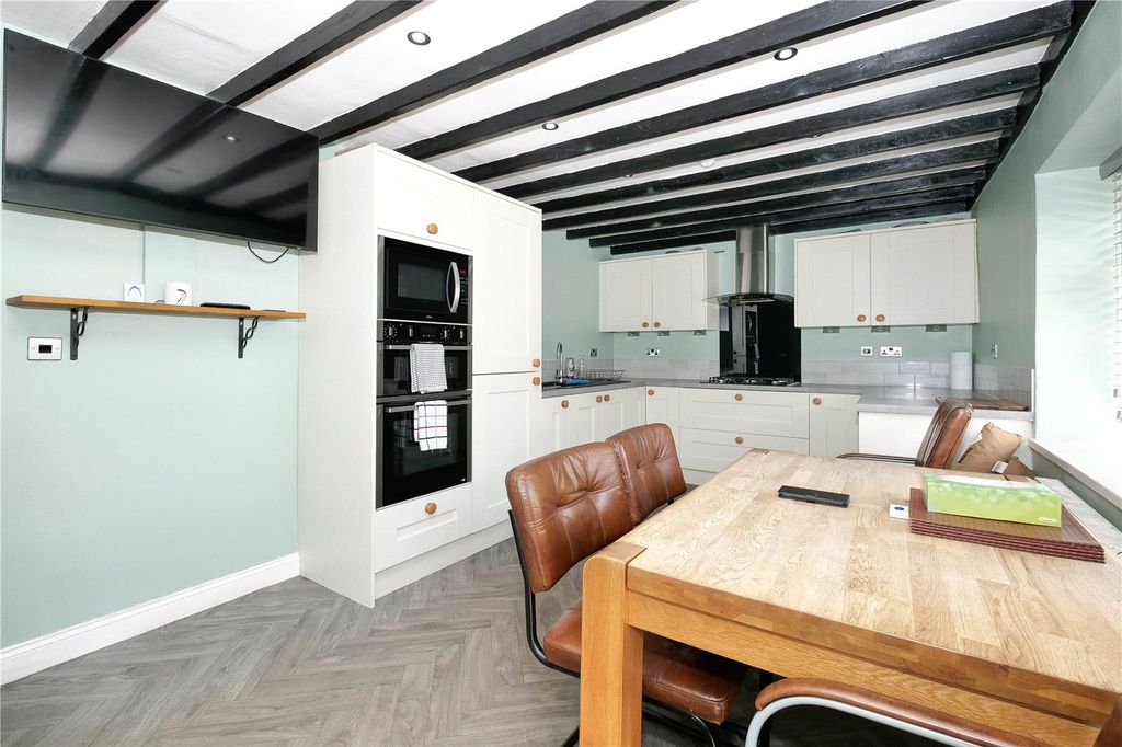 Property photo 3 of 12 Picture No. 09