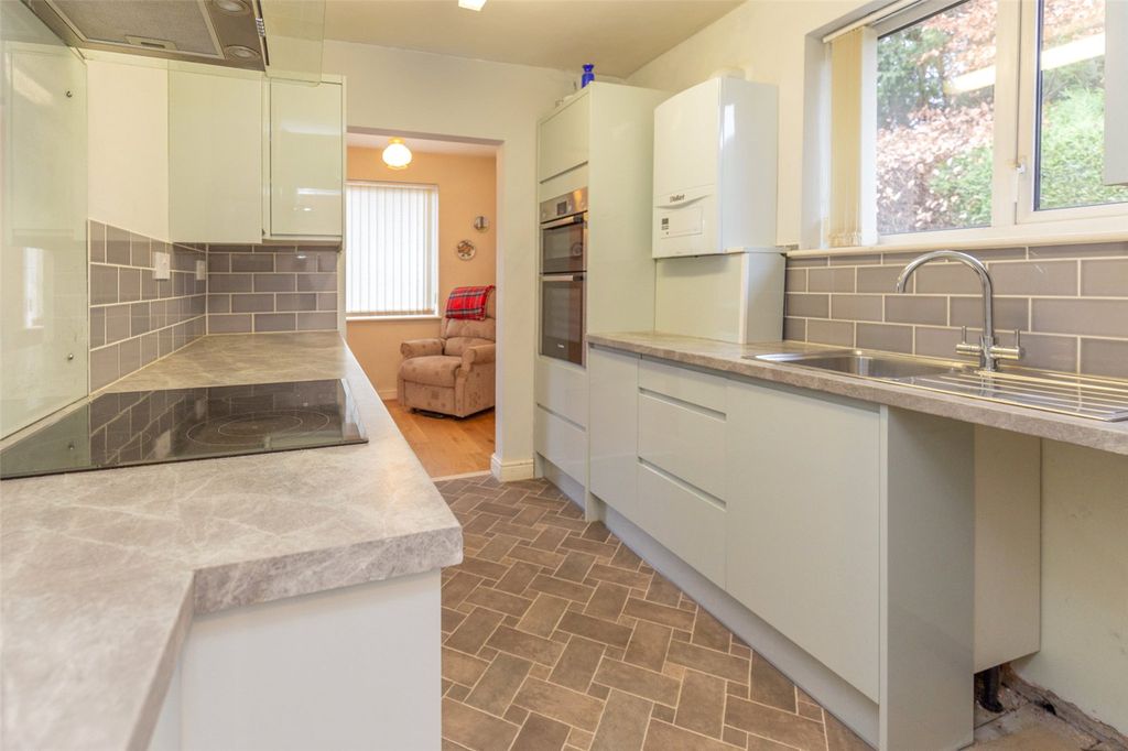 Property photo 2 of 15 Picture No. 09