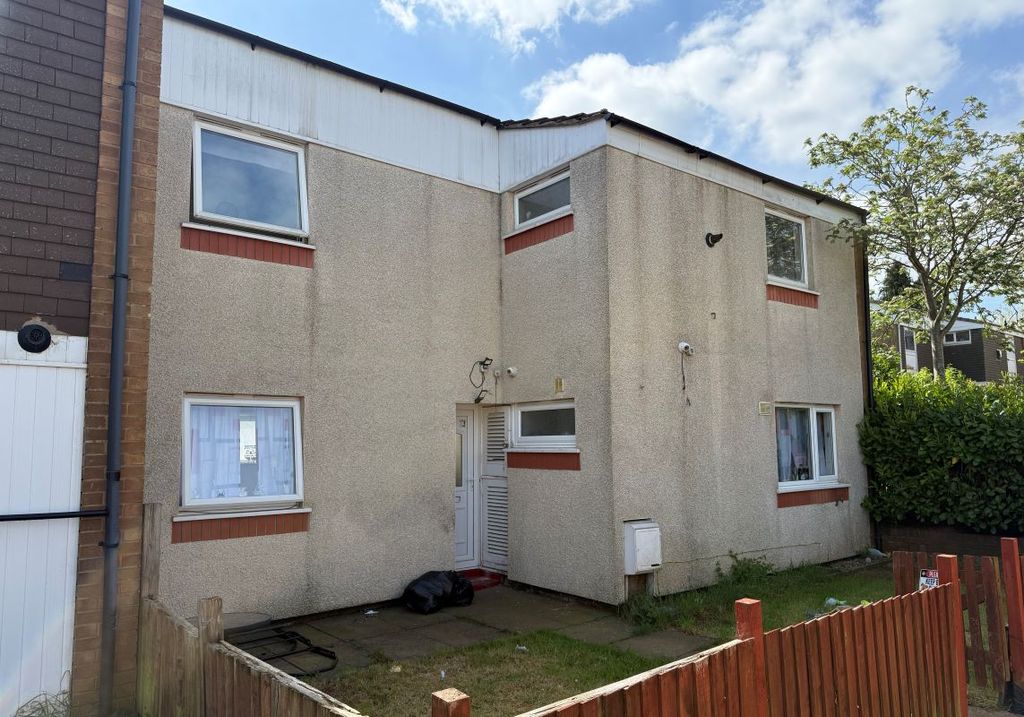 Property photo 1 of 2