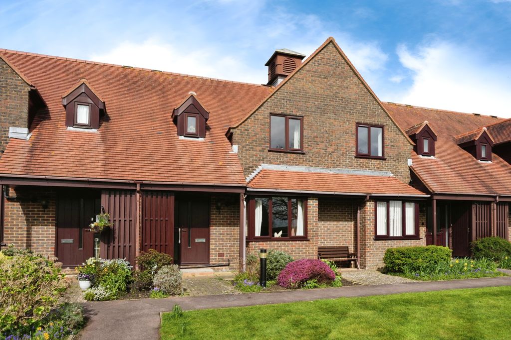 Property photo 1 of 11 General View