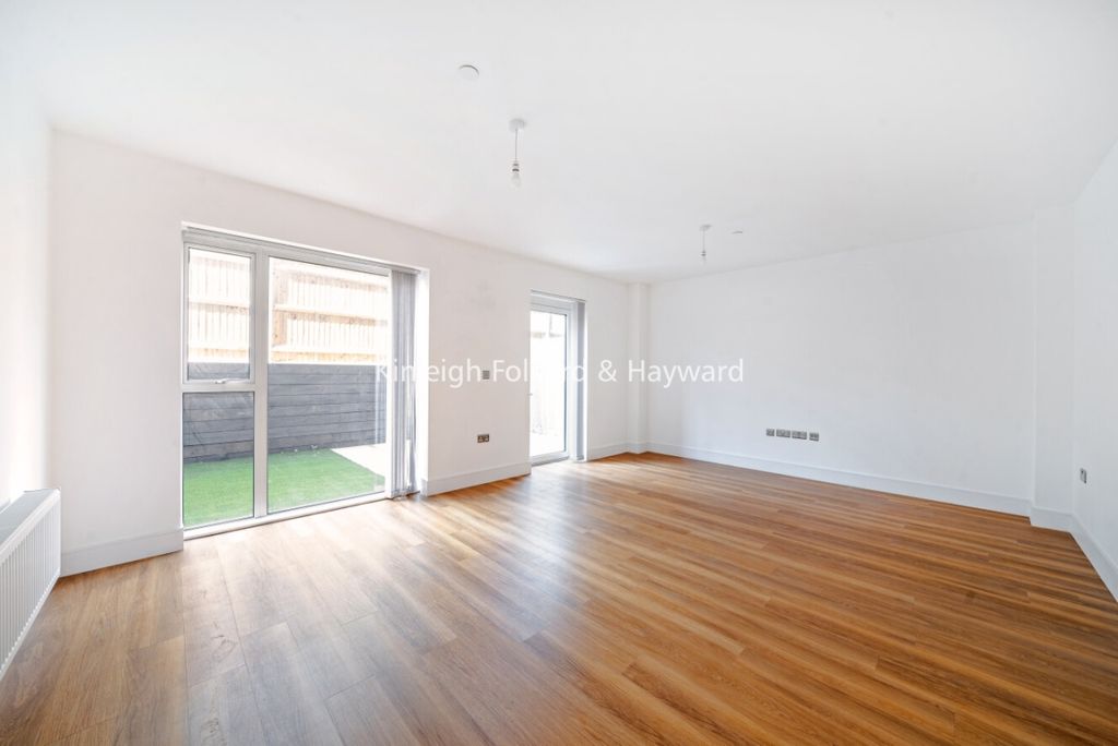 Property photo 2 of 7 20Ab6ce2-18A8-4d60-8