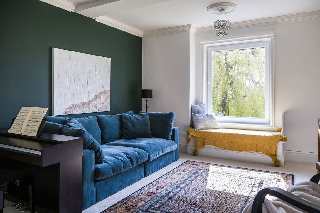 Property photo 3 of 22