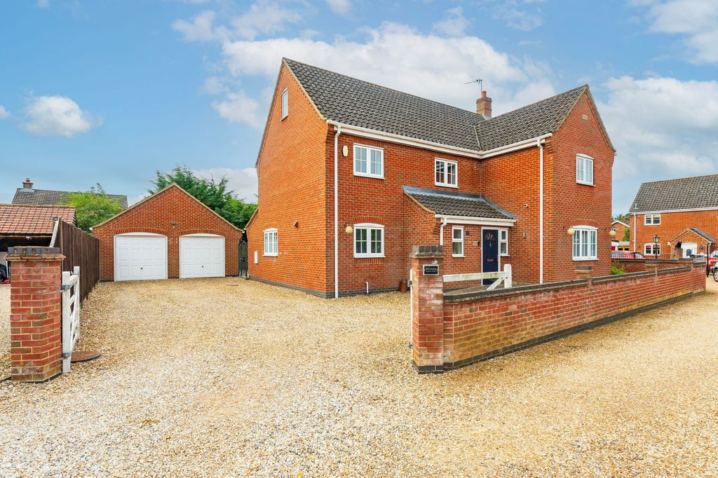 Property photo 1 of 30