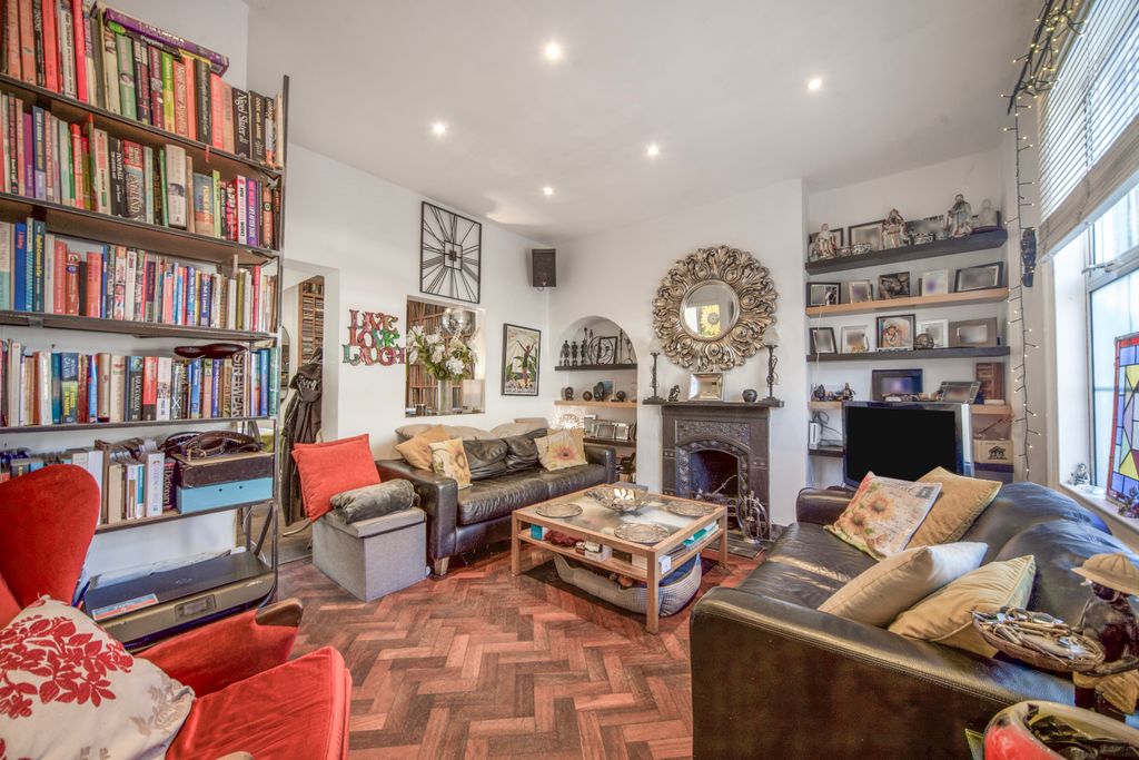 Property photo 2 of 35 Reception Room