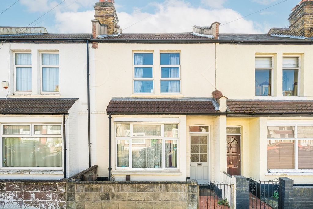 Property photo 1 of 7