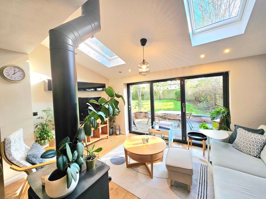 Property photo 1 of 23