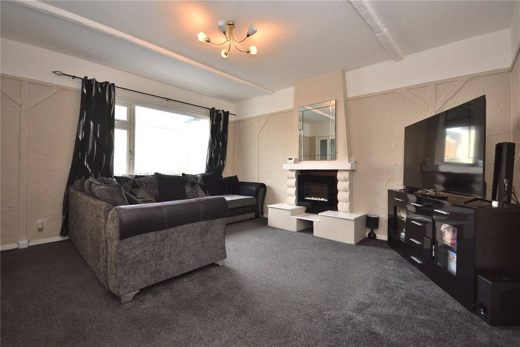 Property photo 2 of 12 Picture No. 23