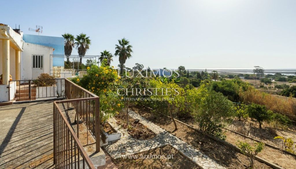 Property photo 2 of 26