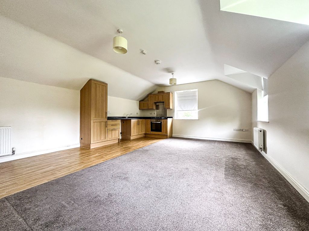 Property photo 3 of 11 4941815
