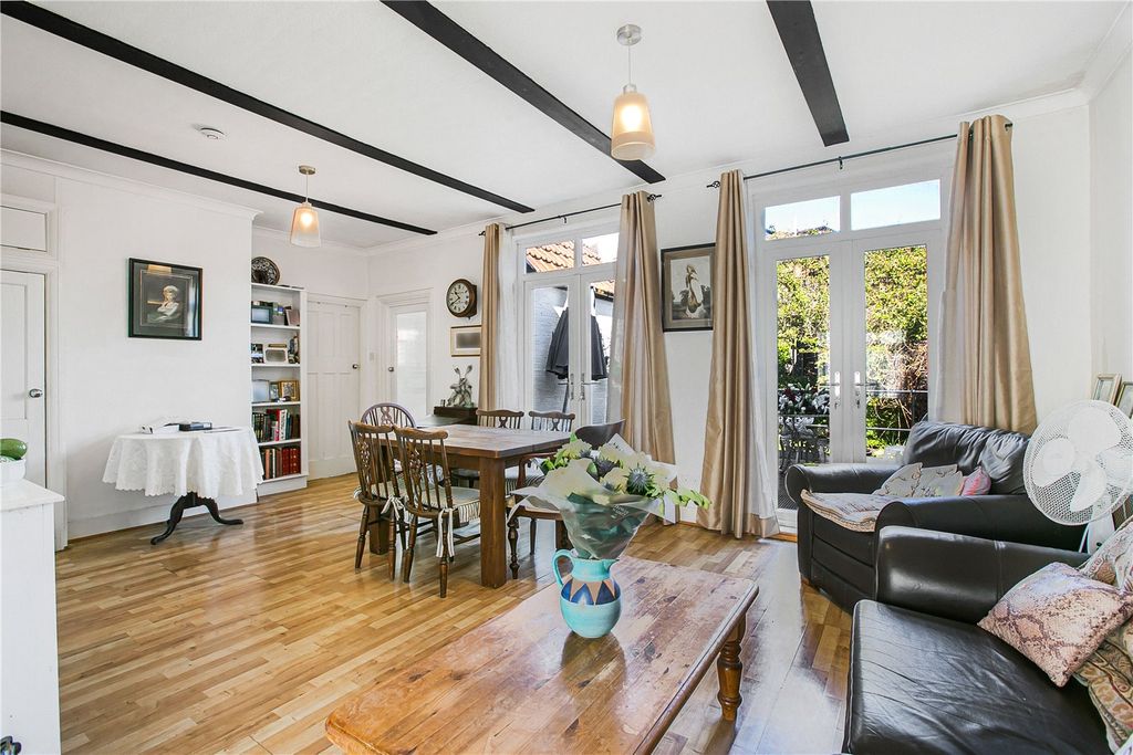 Property photo 2 of 20 Reception Room