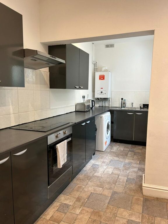 Property photo 3 of 24