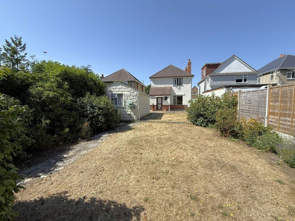 Property photo 3 of 30