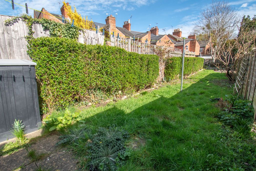 Property photo 2 of 11