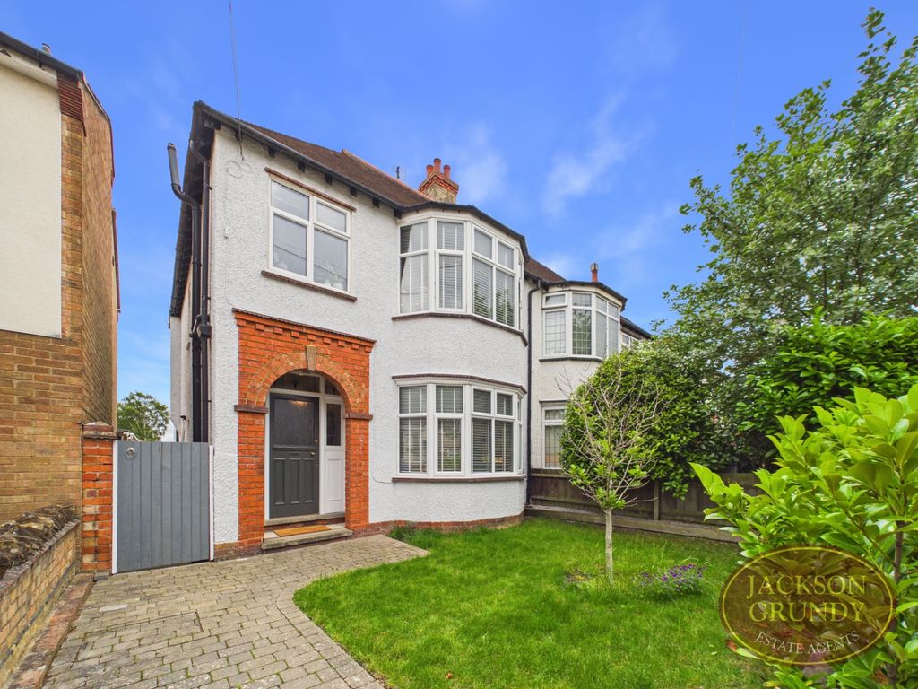 Property photo 1 of 21 Ardington Road