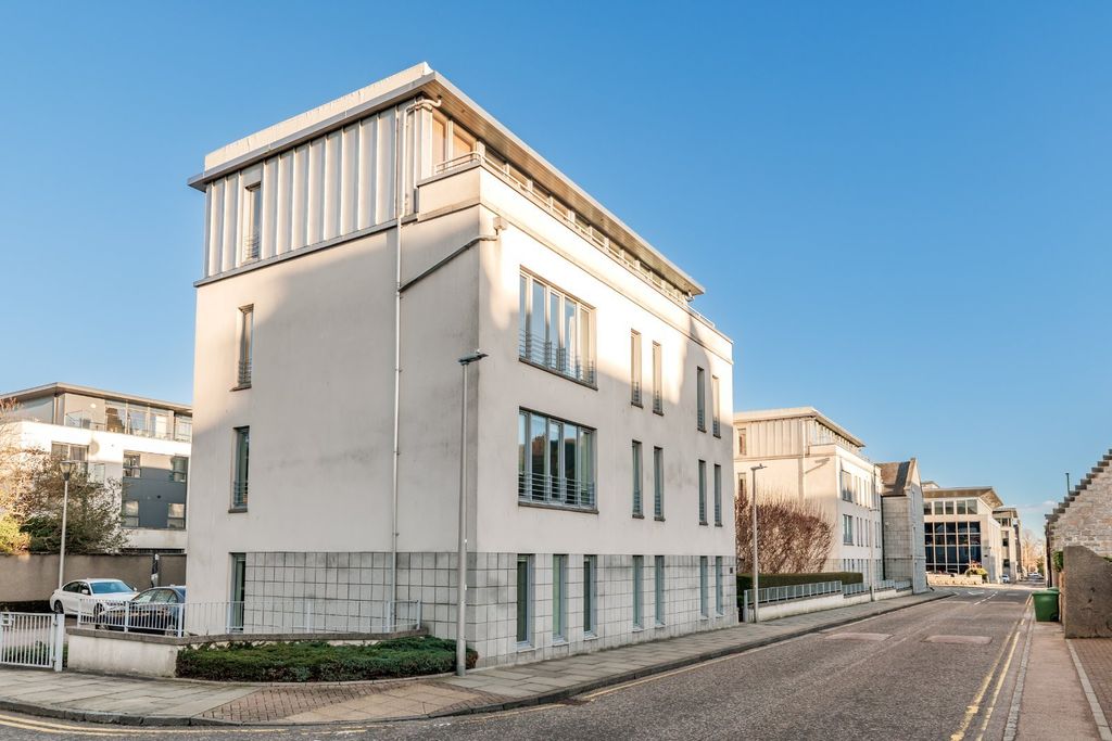 Property photo 1 of 12 Photo 1