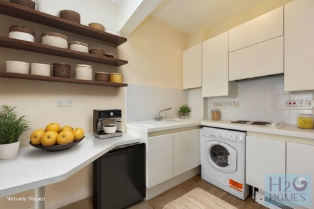 Property photo 2 of 12 Starboard-Court_28-012 - Kitchen - Standard - 5 (1