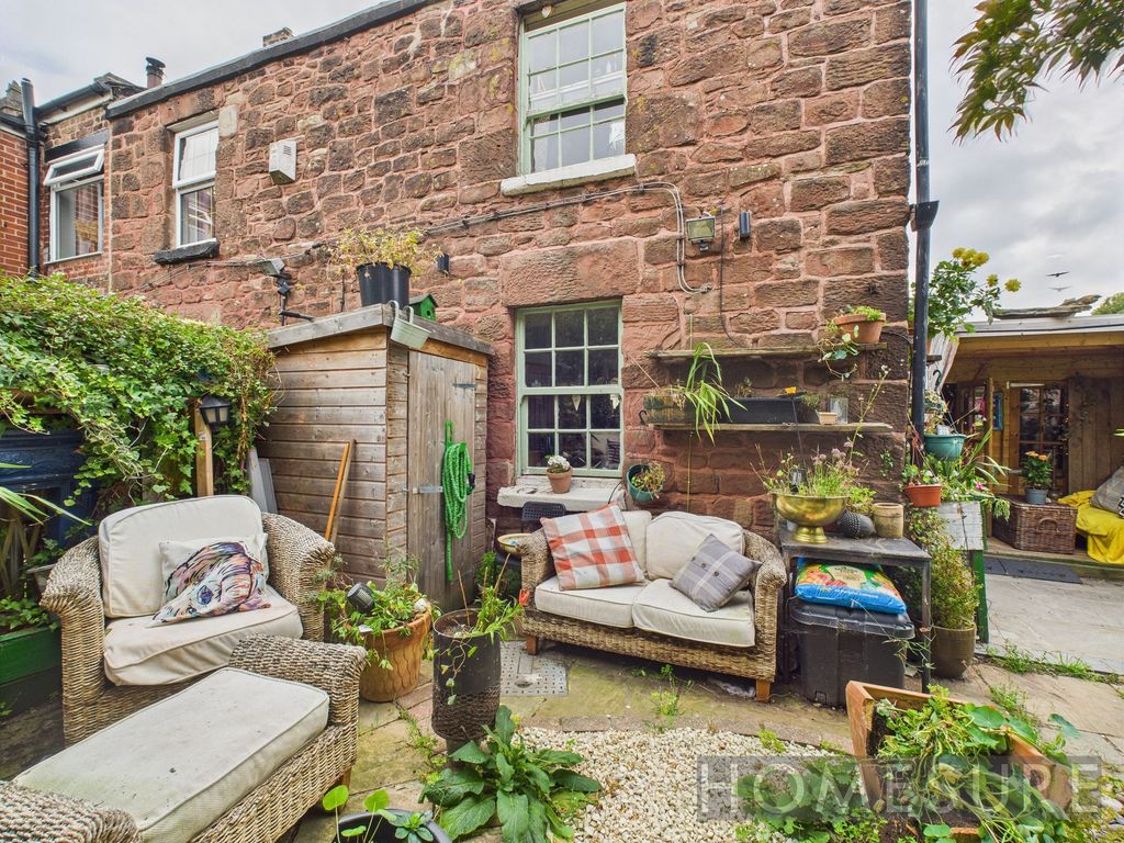 Property photo 2 of 22