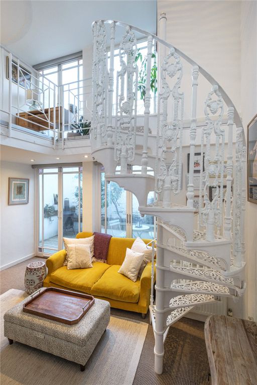 Property photo 2 of 30 Picture No. 03